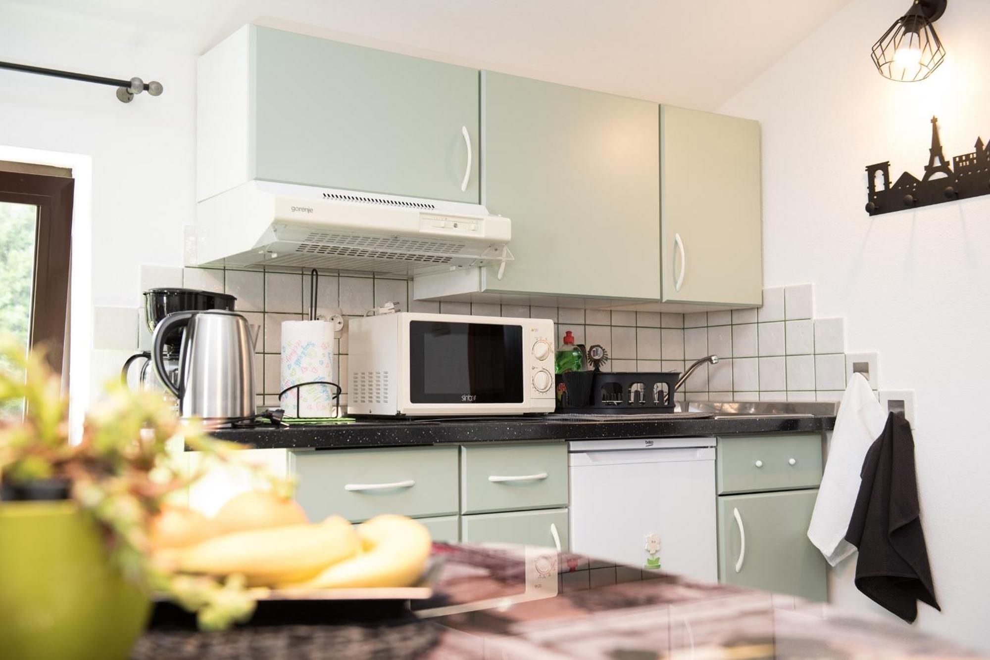 Apartments Villa Zara Ловран Экстерьер фото